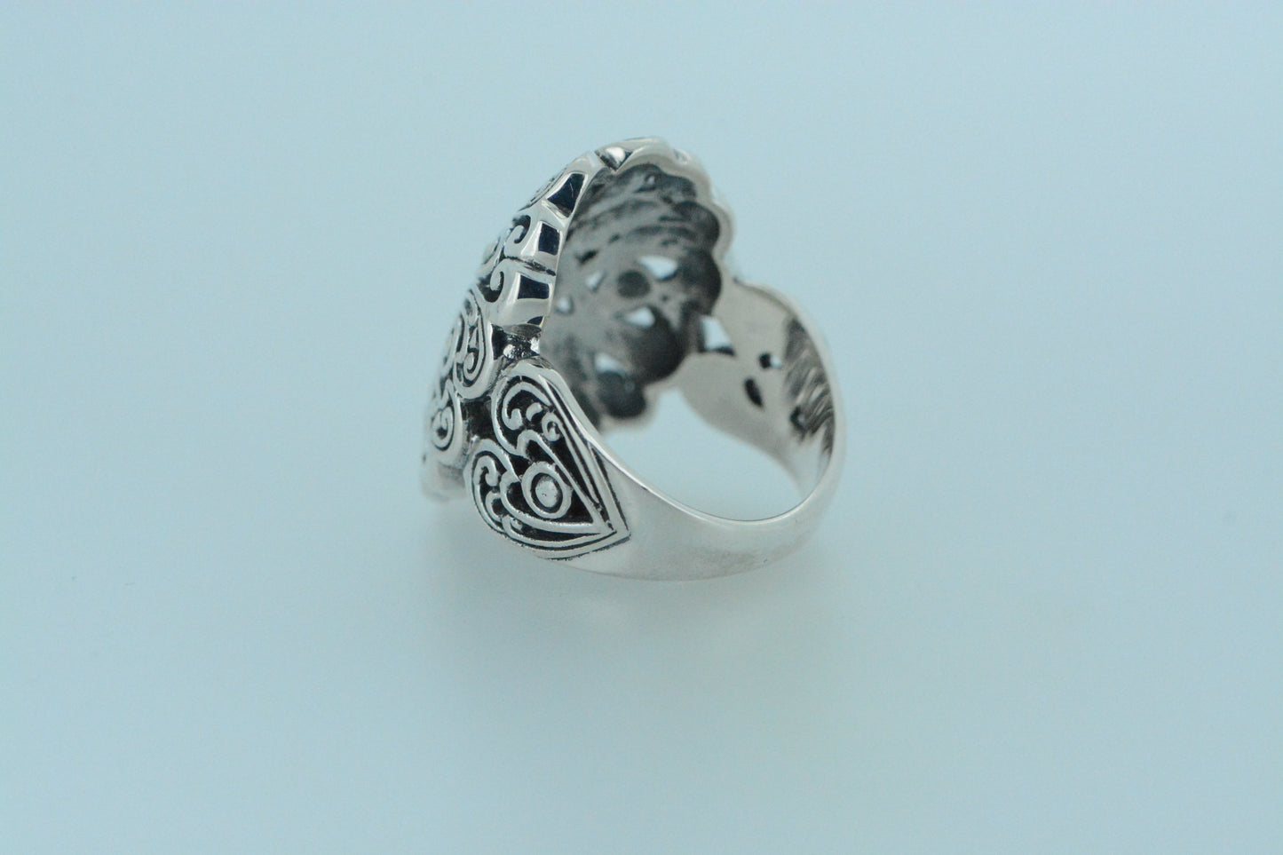 Chunky Swirly Design Ring