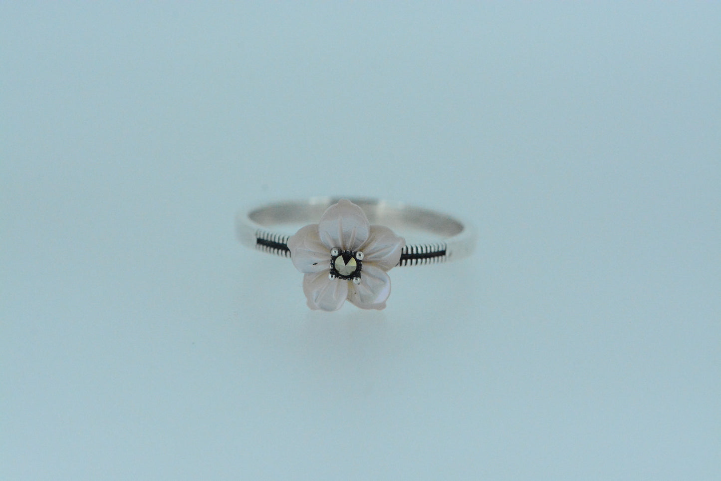 Pink Shell Flower Ring