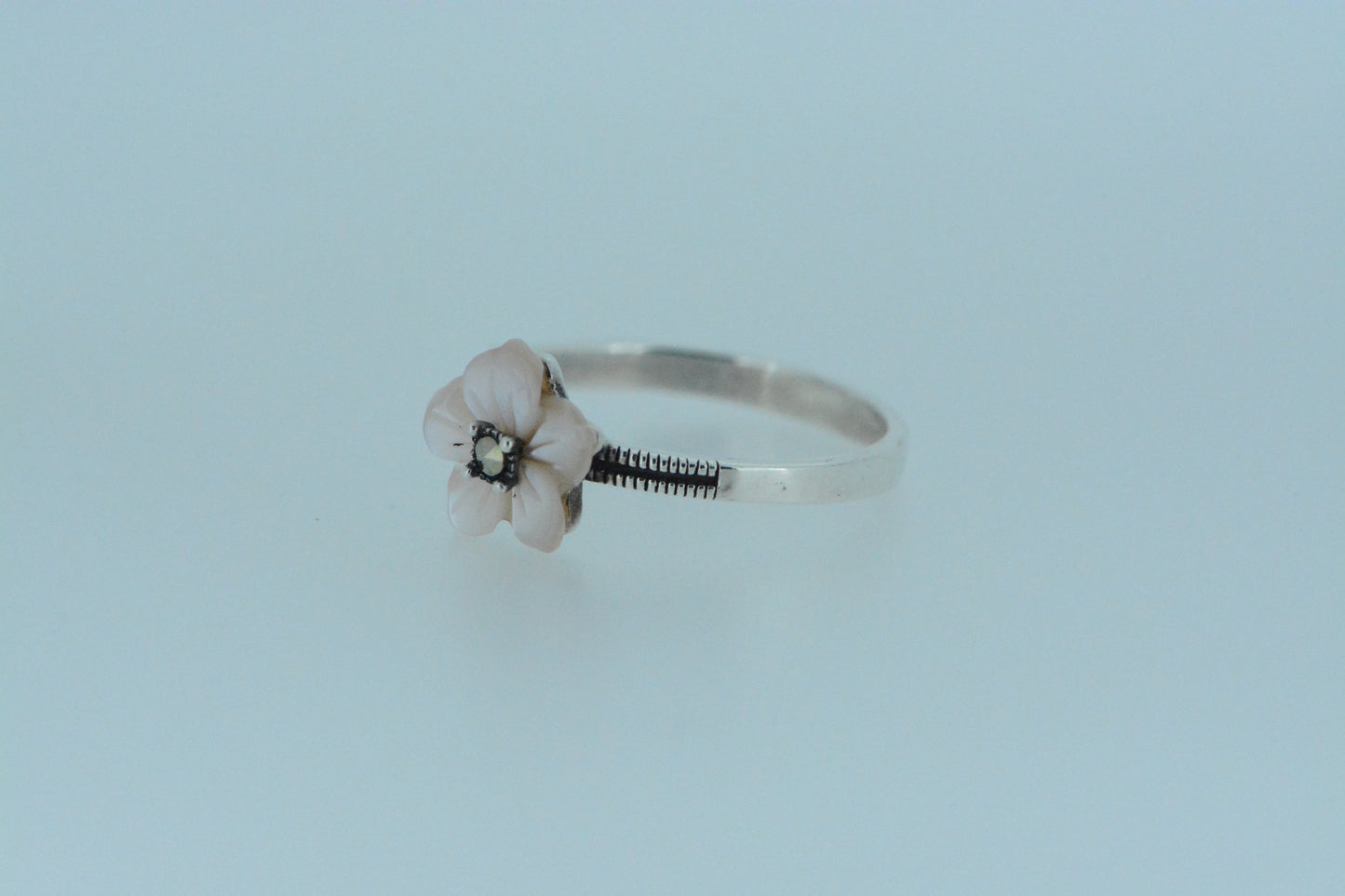 Pink Shell Flower Ring