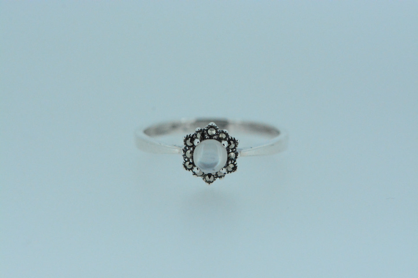 White Mother Of Pearl Ring