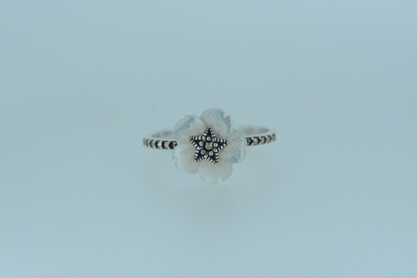 White Shell Flower Ring