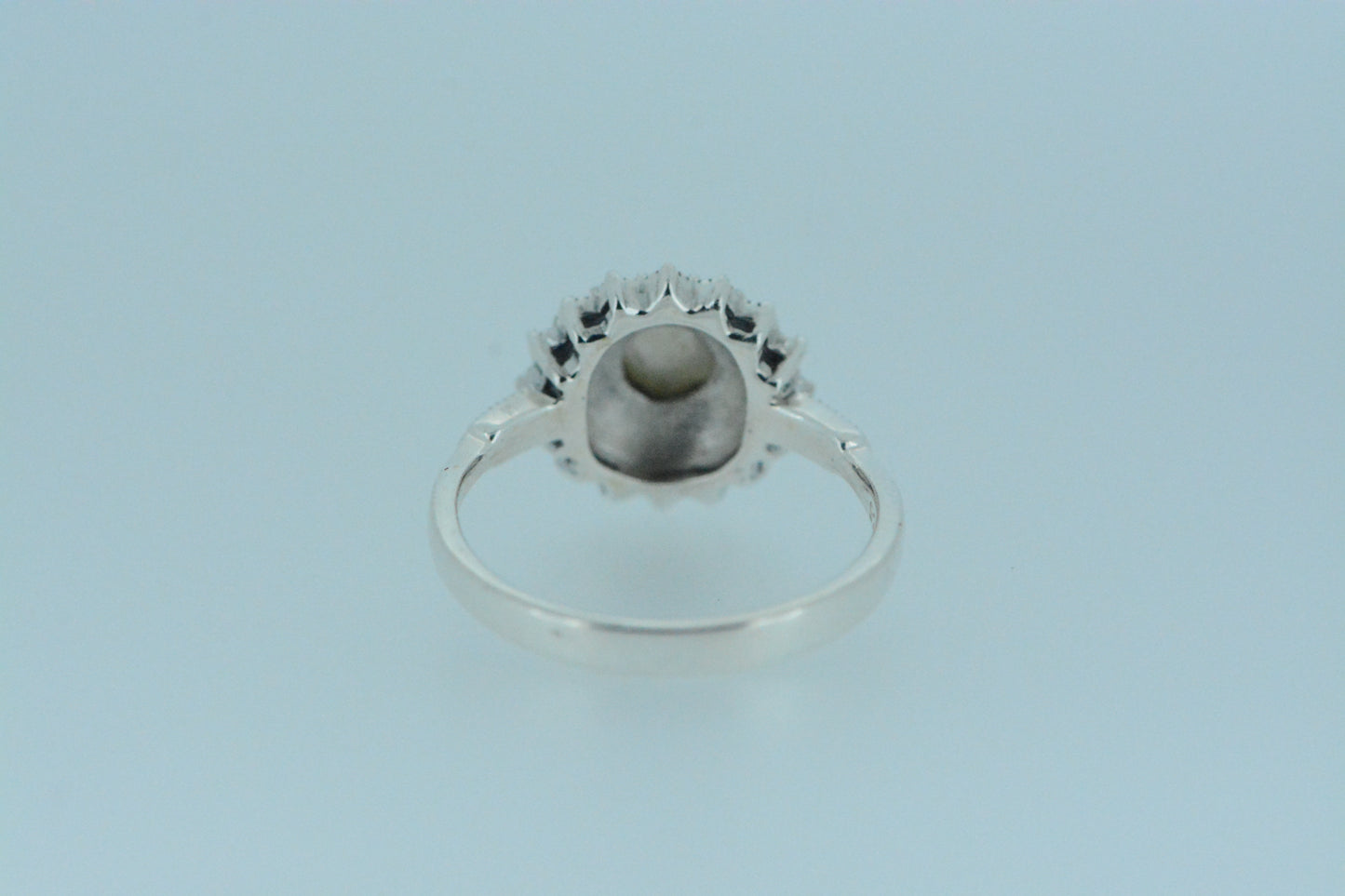 White Mother Of Pearl Flower Ring