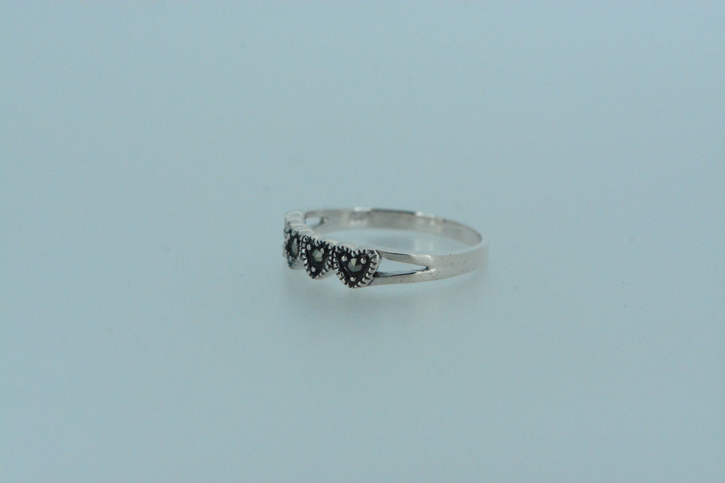 Marcasite Hearts Ring