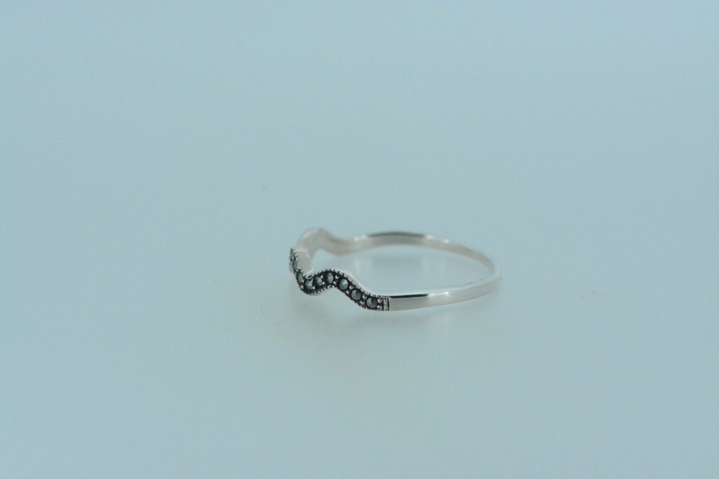 Wiggly Marcasite Design Ring