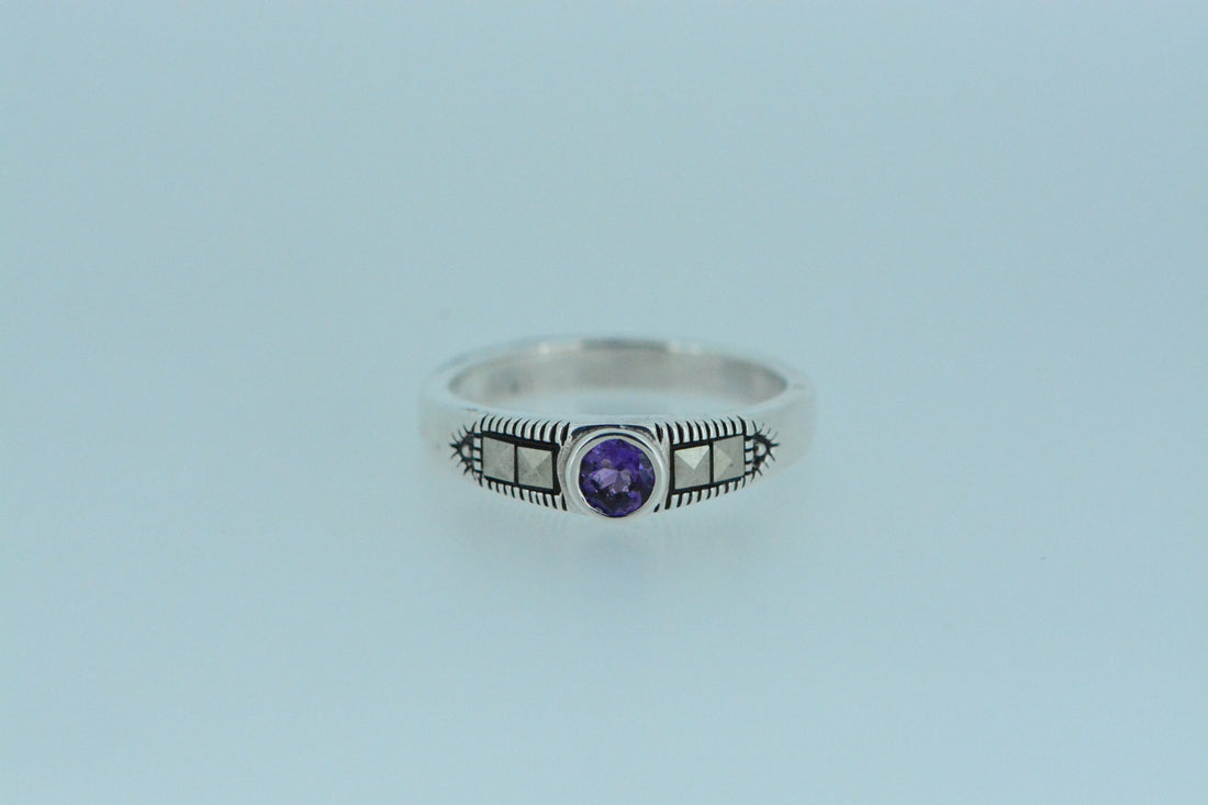 What Types Of Gemstones Are Purple?