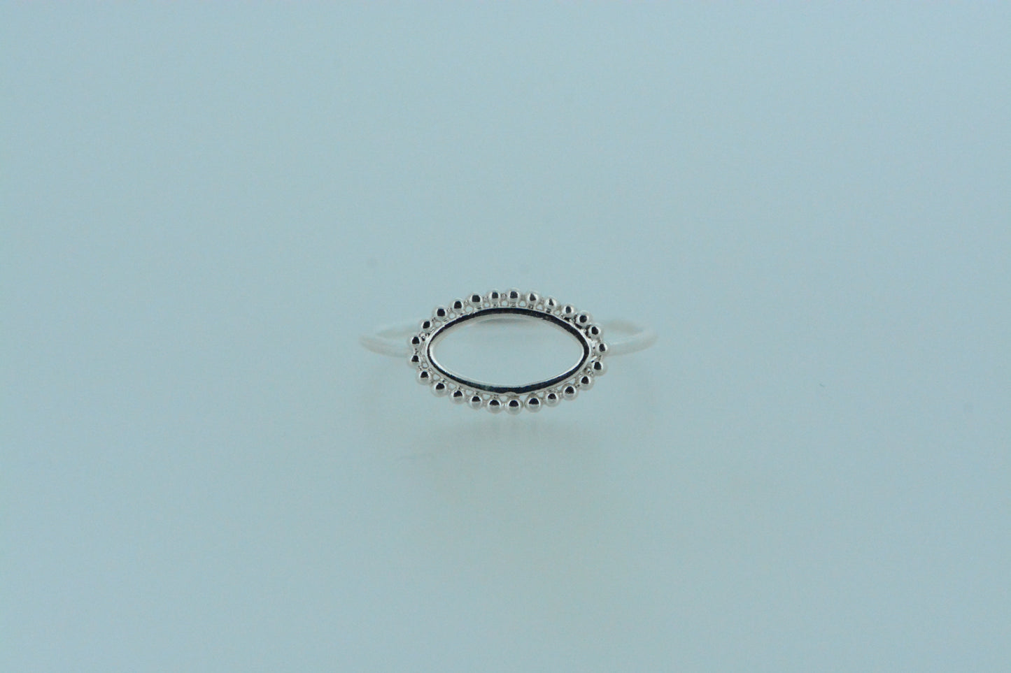Simple Oval Ring