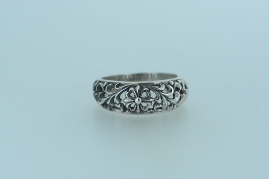 Domed Swirly Design Ring