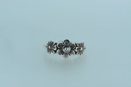Flowers Trio Ring