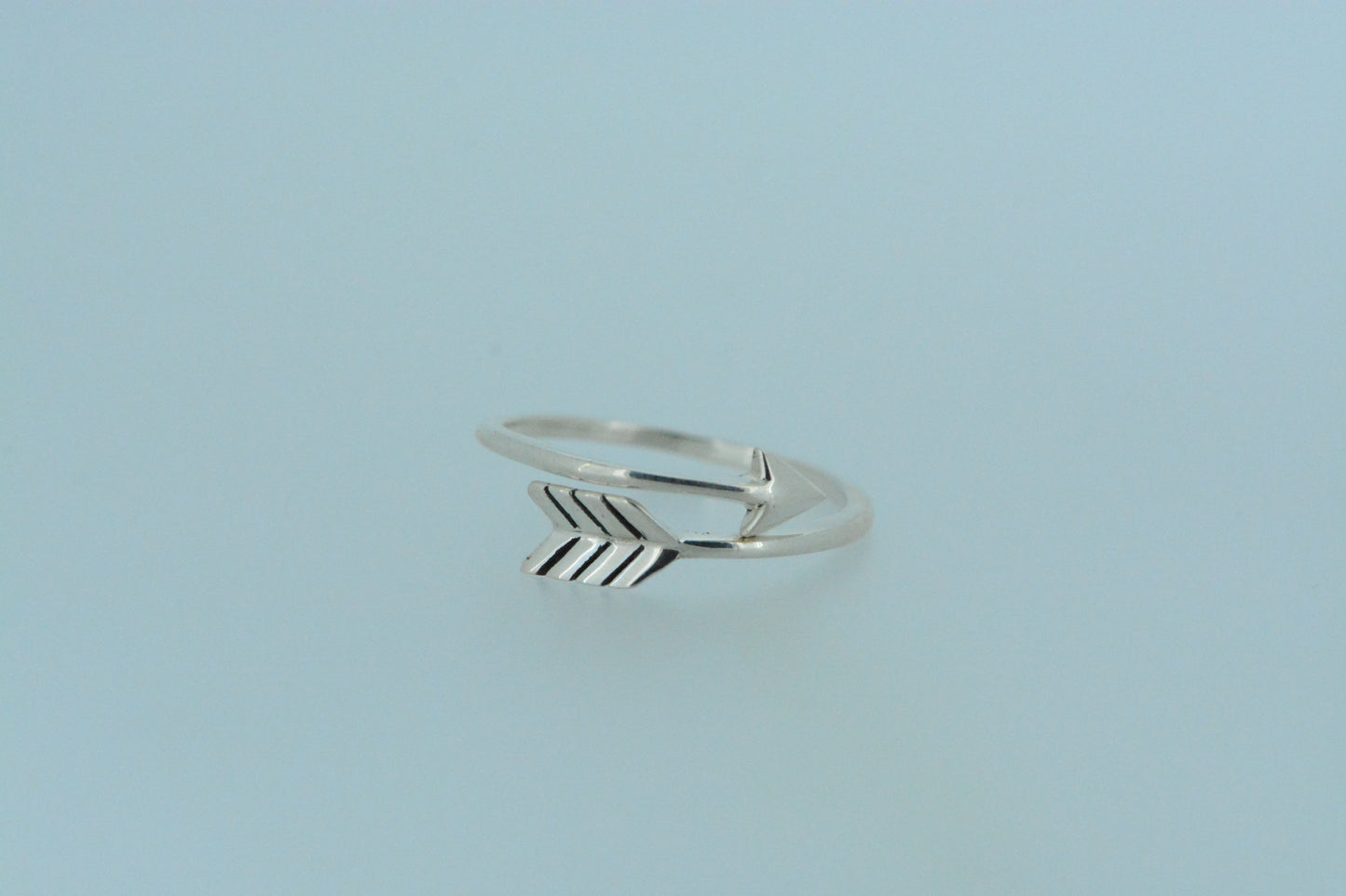 Twisted Arrow Ring