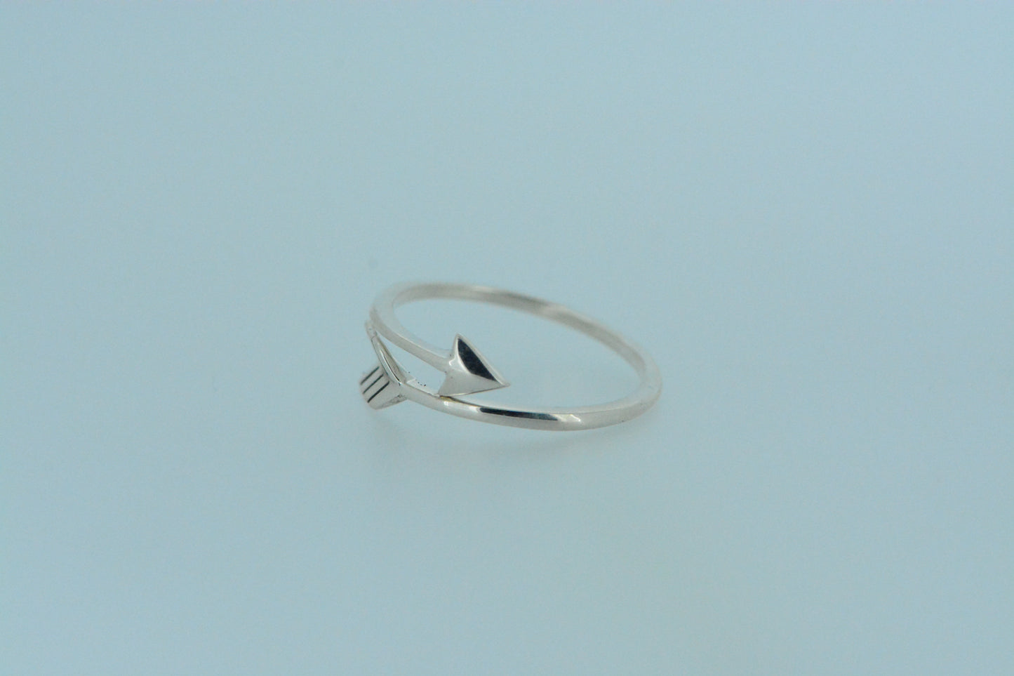 Twisted Arrow Ring