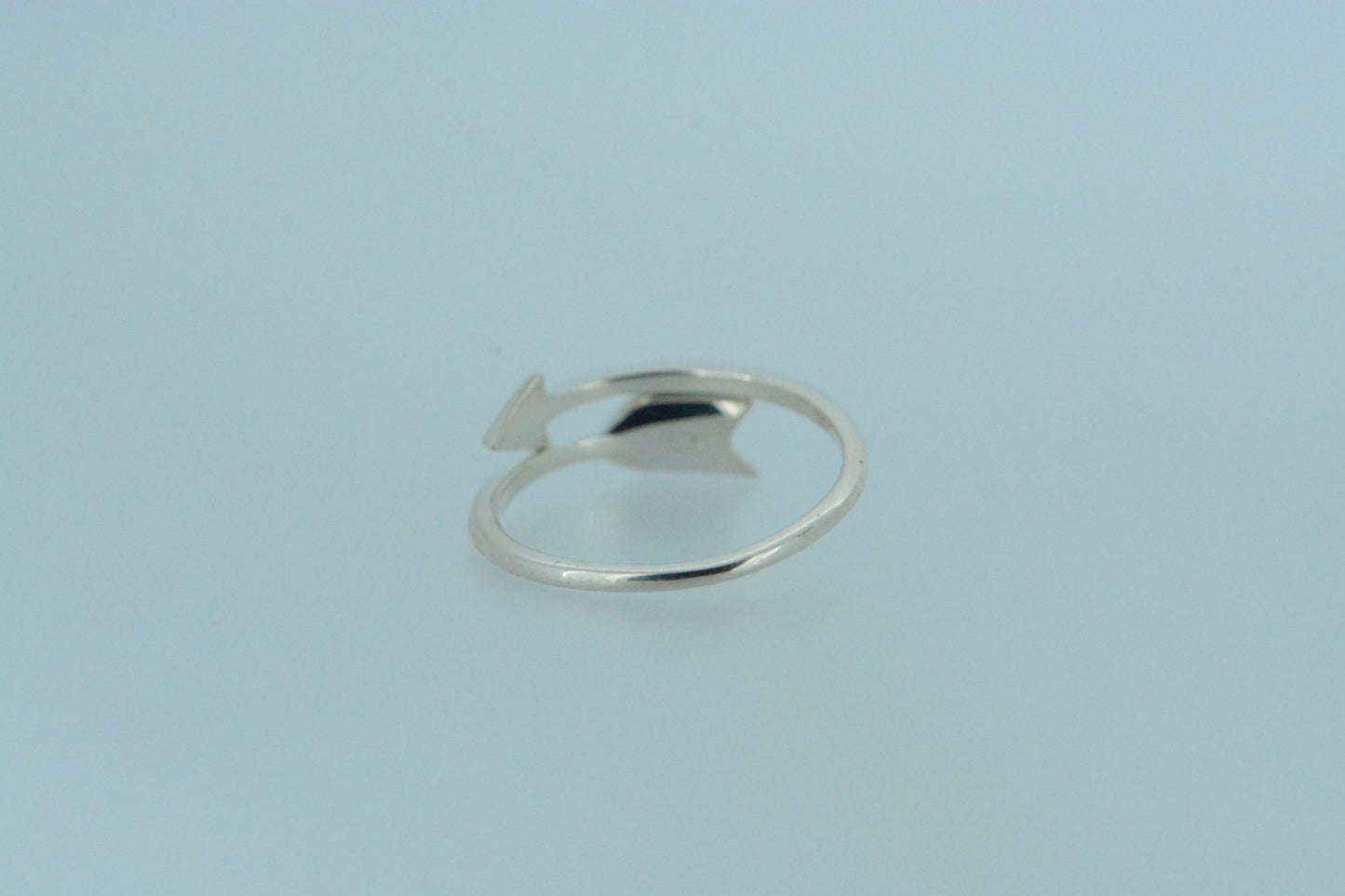 Twisted Arrow Ring