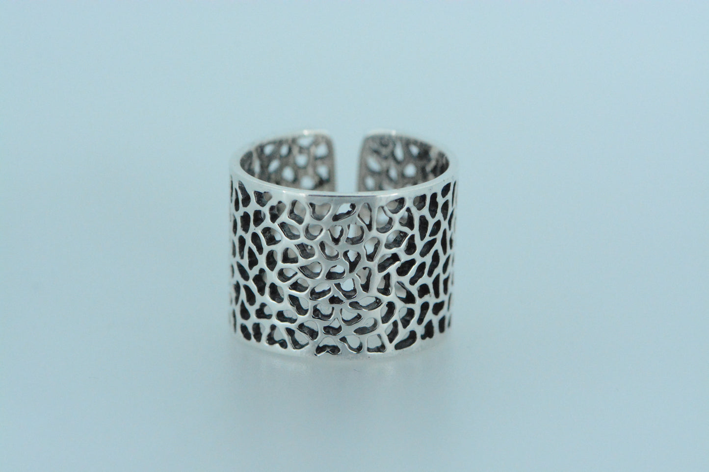 Open Patterned Wide Ring