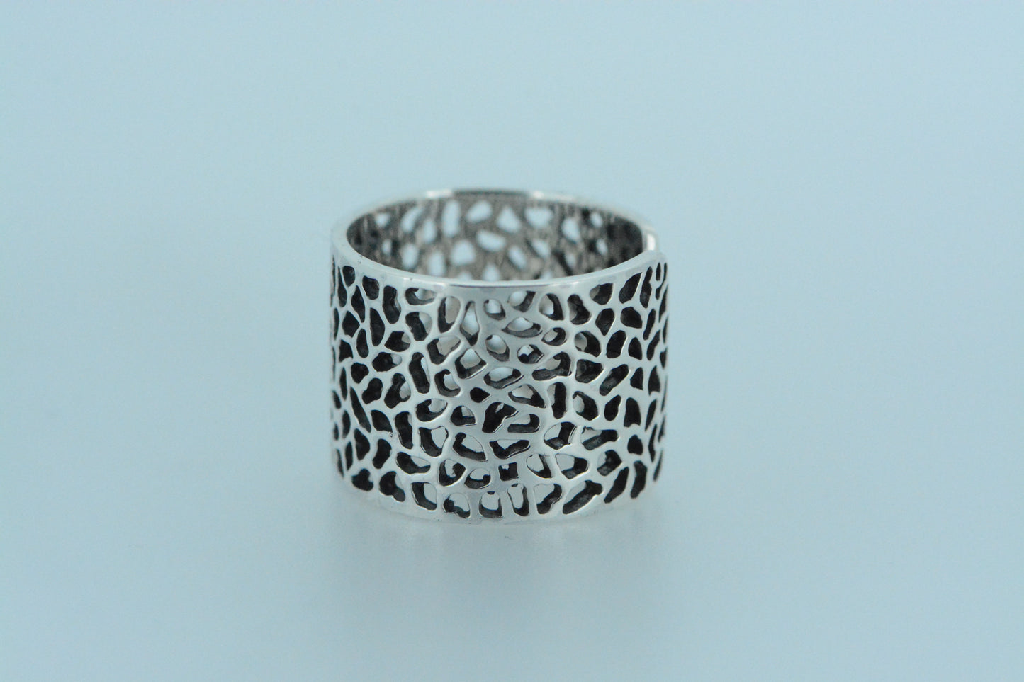 Open Patterned Wide Ring