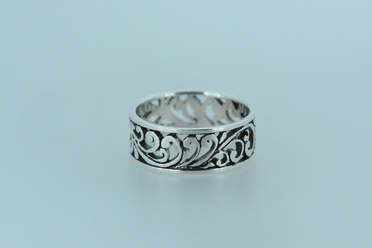 Swirly Patterned Ring