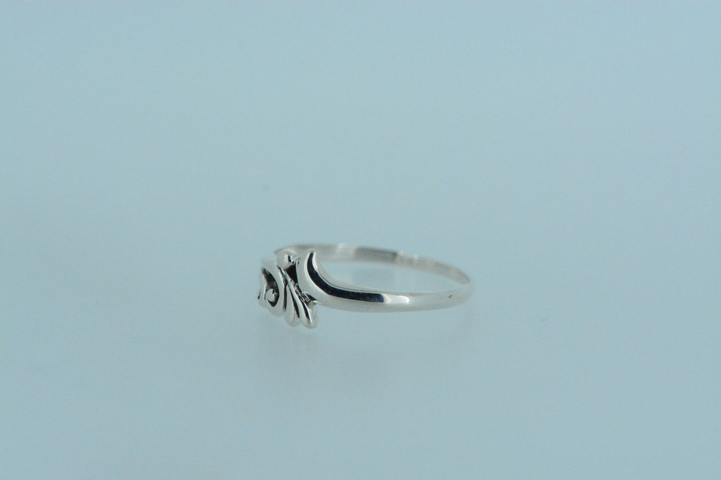 Tiny Swirls Stack Ring