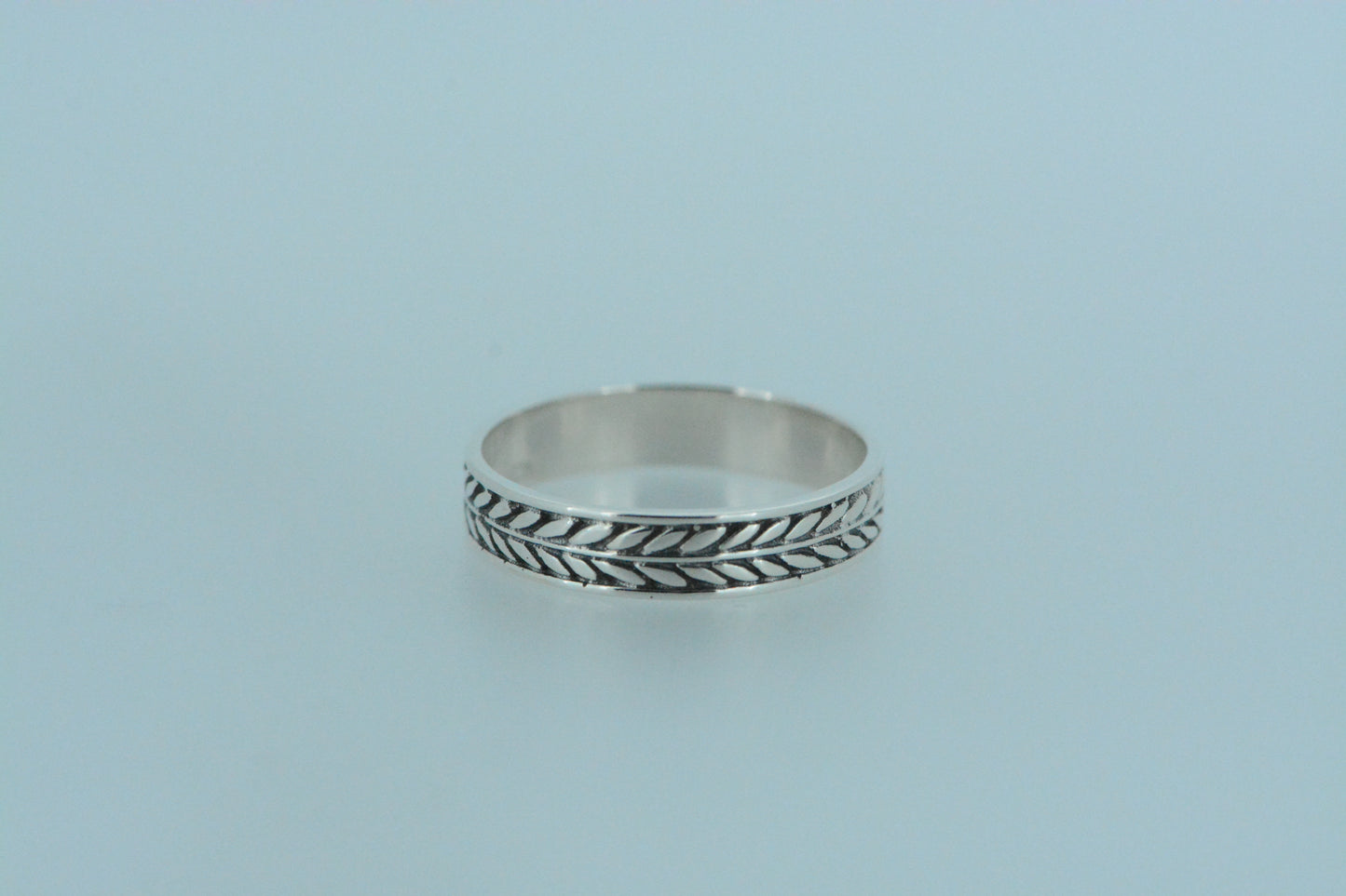 Vine Of Leaves Ring