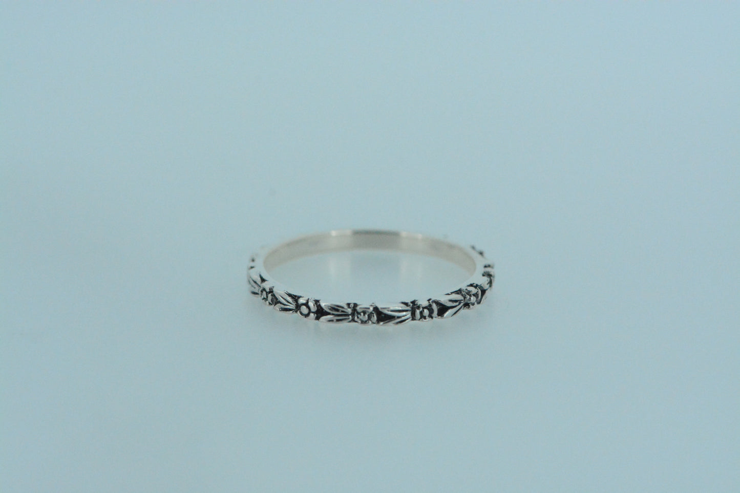 Flowers Chain Stack Ring