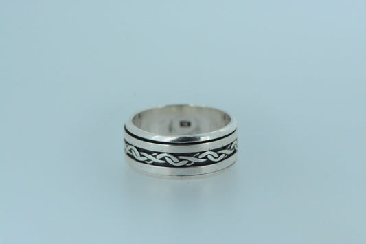 Mini Plaited Thread Spinning Ring