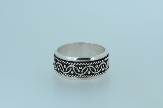 Balinese Design Spinning Ring