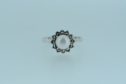 Pearl Silver Ring