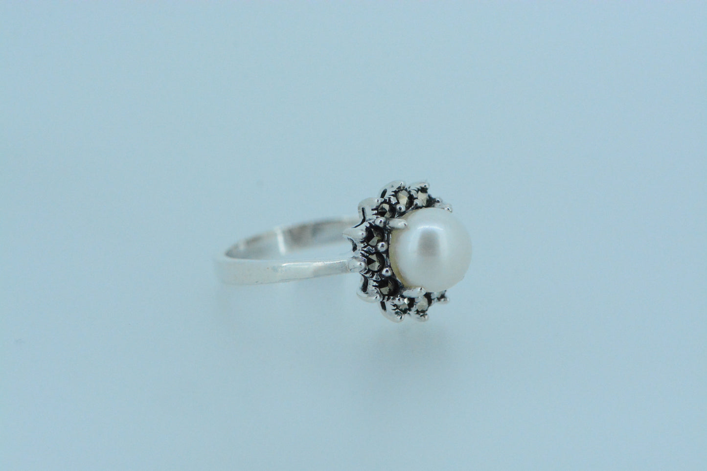 Pearl Flower Ring