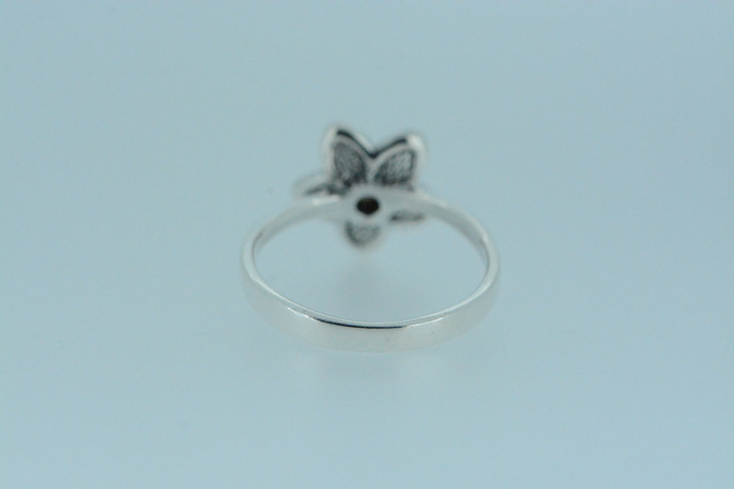 White Mother Of Pearl Flower Ring