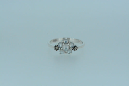 White Mother Of Pearl Flower Cluster Ring