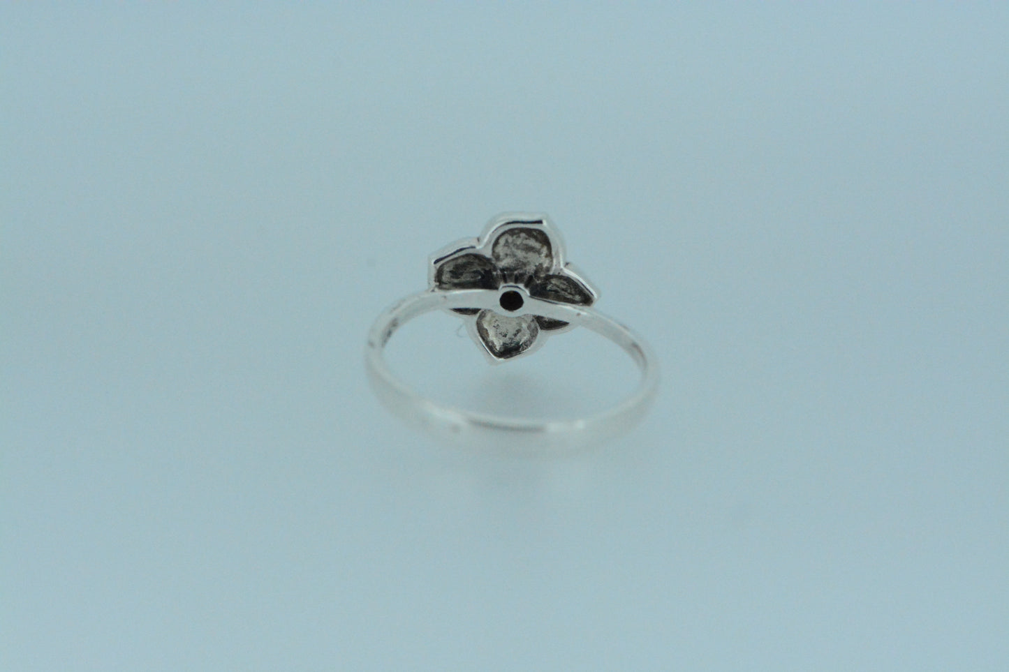 White Mother Of Pearl Flower Ring