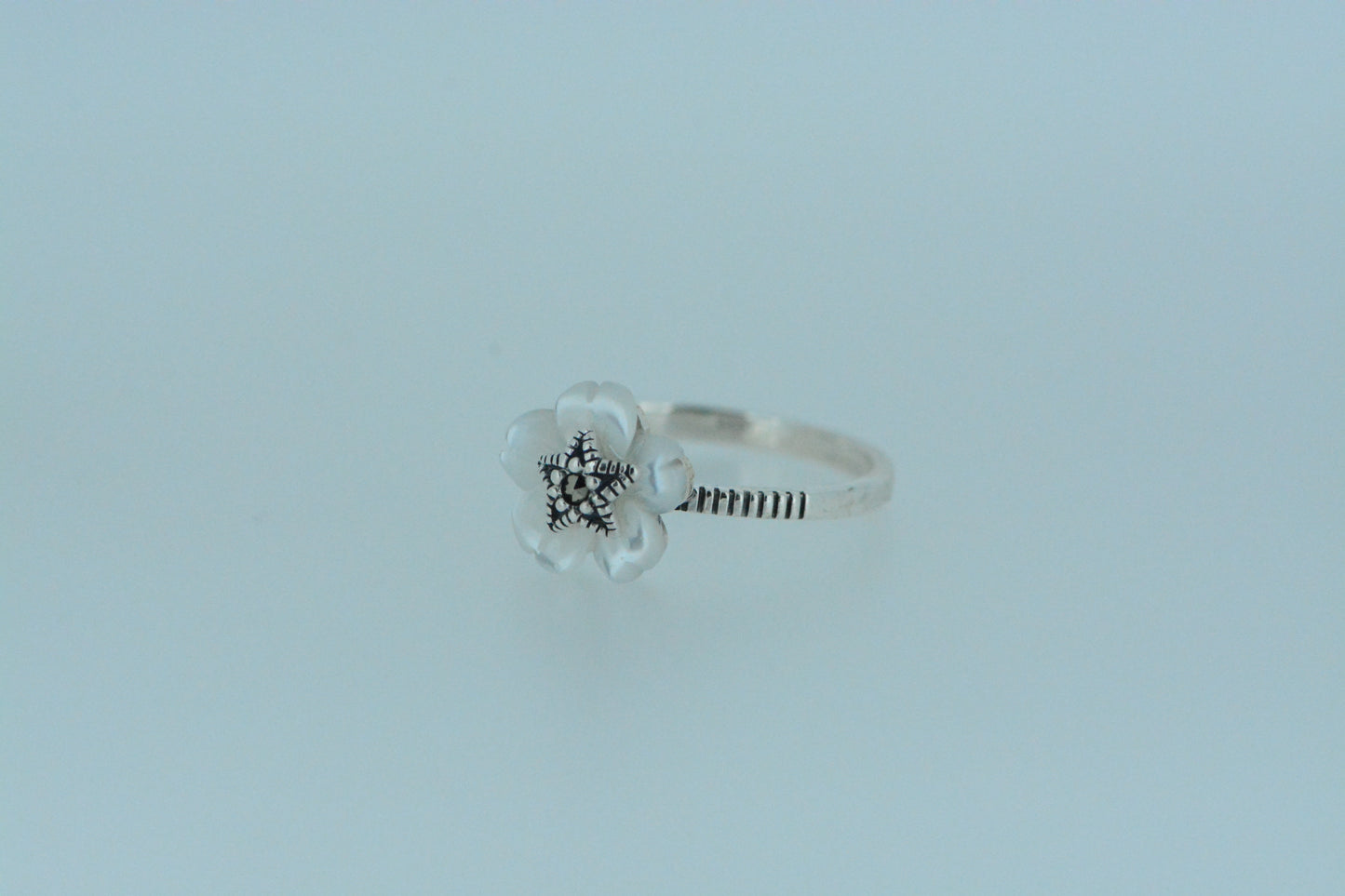 Shell Flower Ring