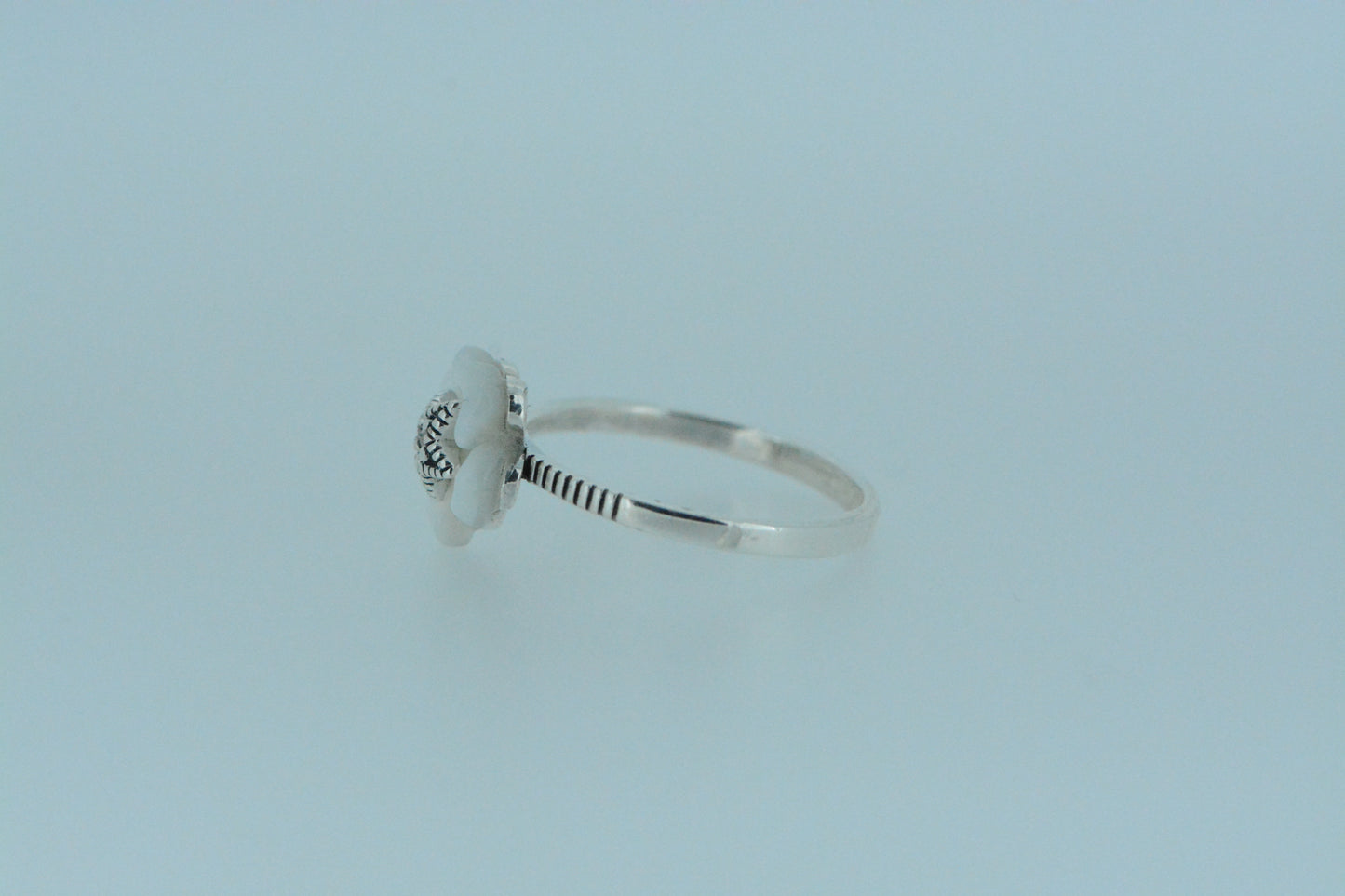 Shell Flower Ring