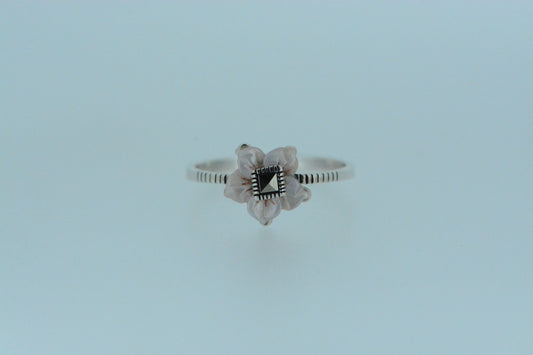 Pink Shell Flower Ring