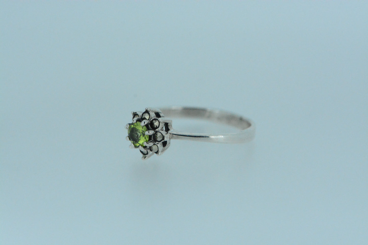 Peridot Flower Ring