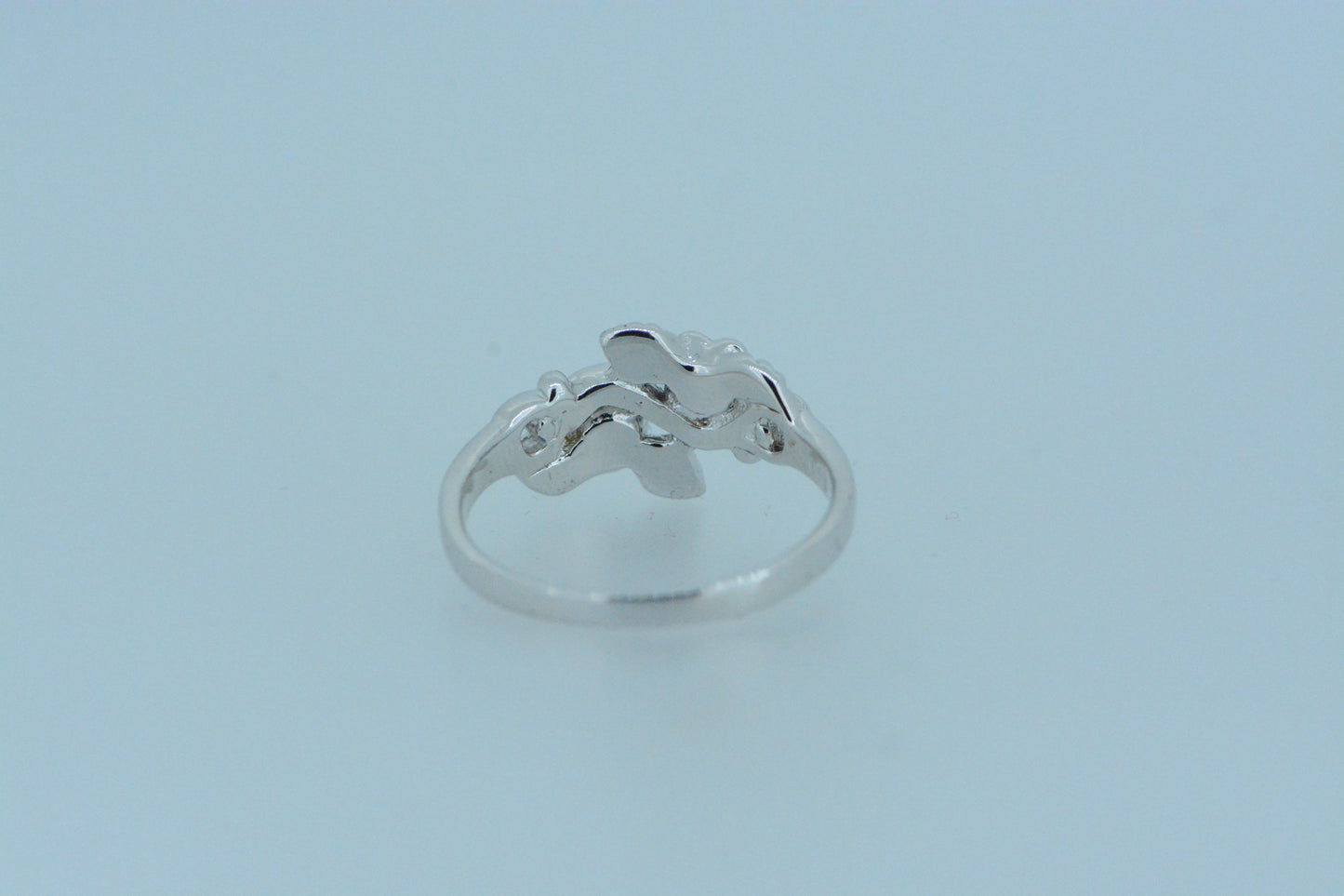 Roses & Leaves Ring